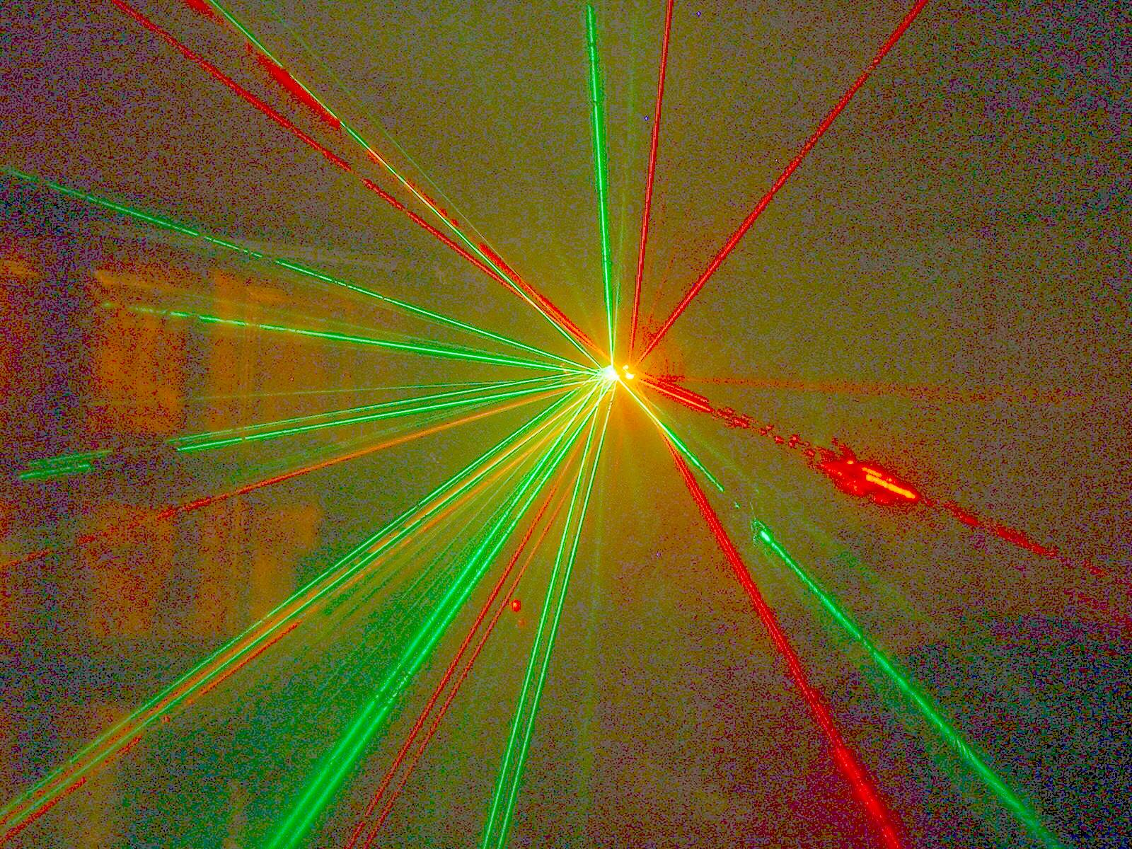 Light pattern from Twin Laser show
